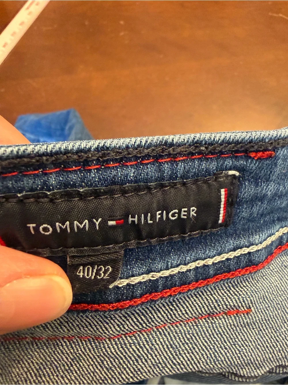 Tommy Hilfiger Men’s Jeans 40x32 Blue Denim Straight Leg Classic Fit